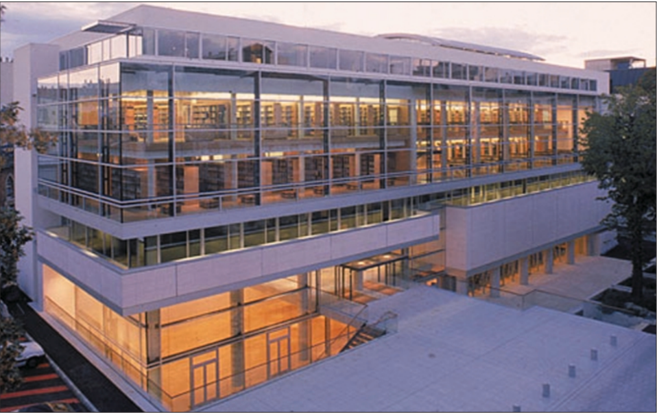 現代化的巴黎巴斯德研究所。