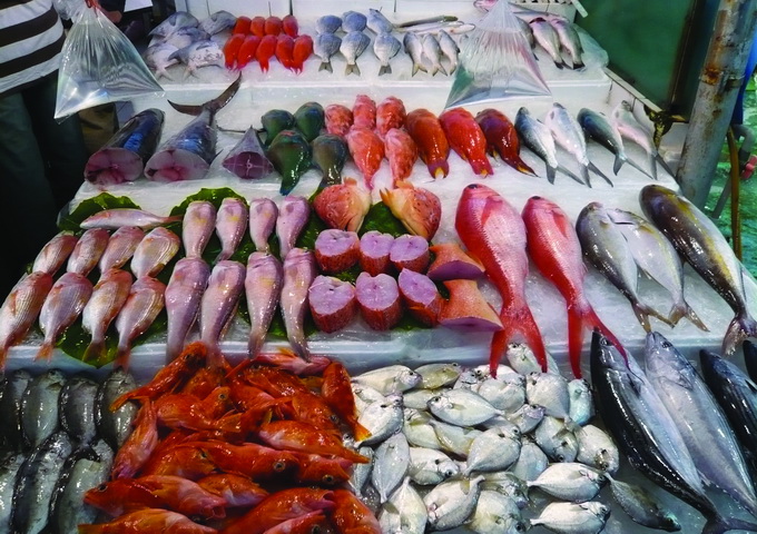 市場上販售的魚介類常常未標明種別，倘若販售的是有毒魚介類，則後果堪慮。