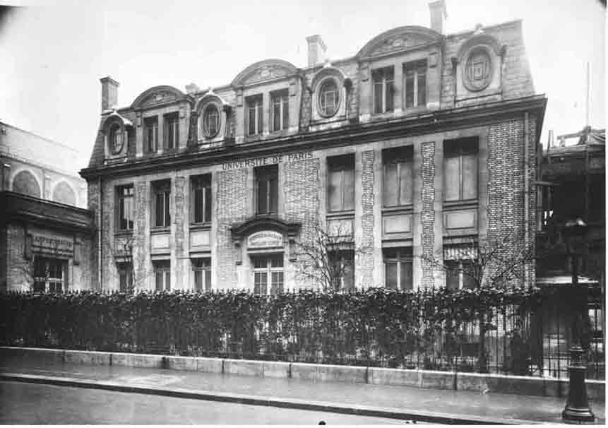 1920年代位在法國巴黎的鐳研究所居禮館。（圖／Ｗikipedia，https://commons.wikimedia.org/wiki/File:MCP1642.jpg）