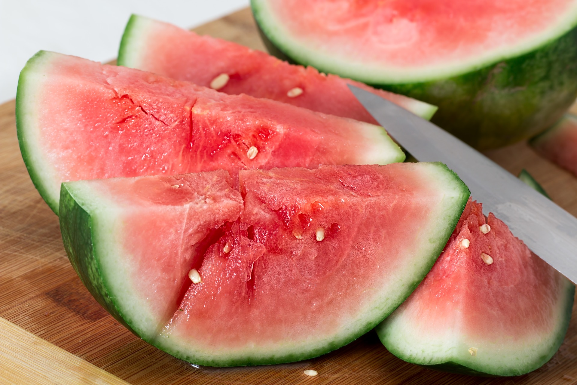 紅色的西瓜，也是富含茄紅素的水果之一。 （圖／Pixabay）