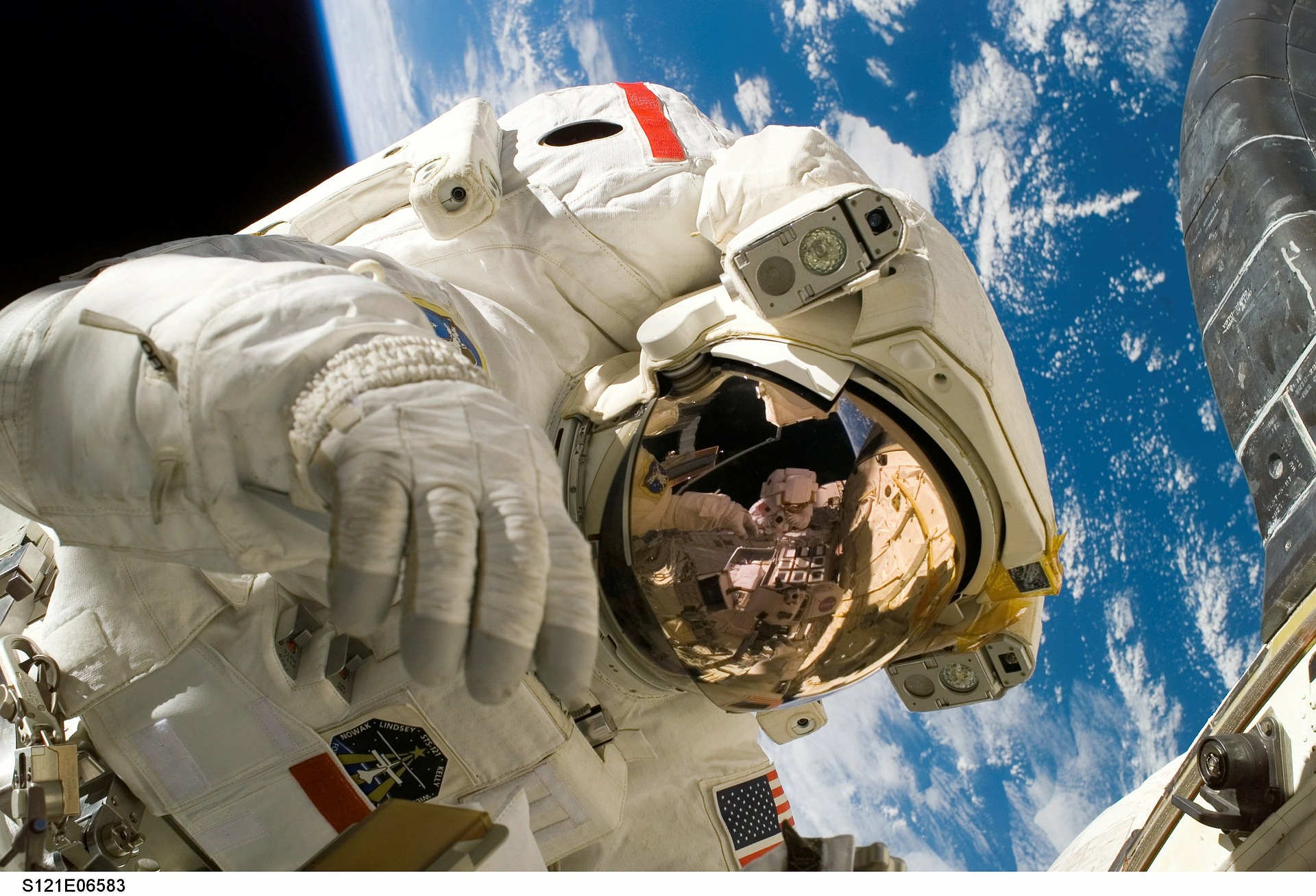 太空輻射與無重力環境所帶來的危害對太空人的健康影響很大。（圖片來源：Pixabay）