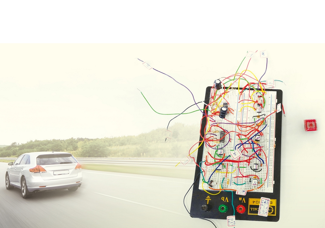 比例式光學雙感測器應用在汽車密閉空間或工業環境中的監控，對於汽車駕駛及工業應用上來說，有相當大的助益。