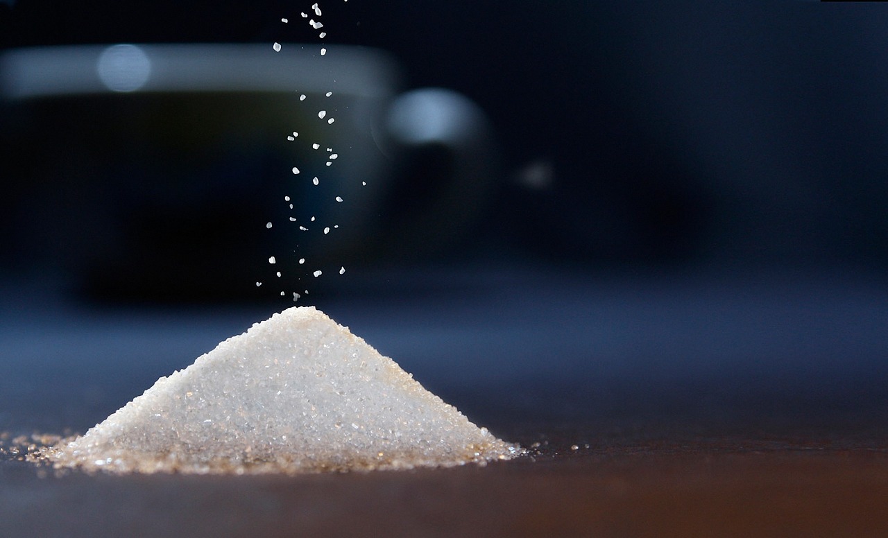 世界衛生組織及美國飲食指南根據研究證實，「添加糖」確實會影響體重與身體健康。（圖 / pixabay）