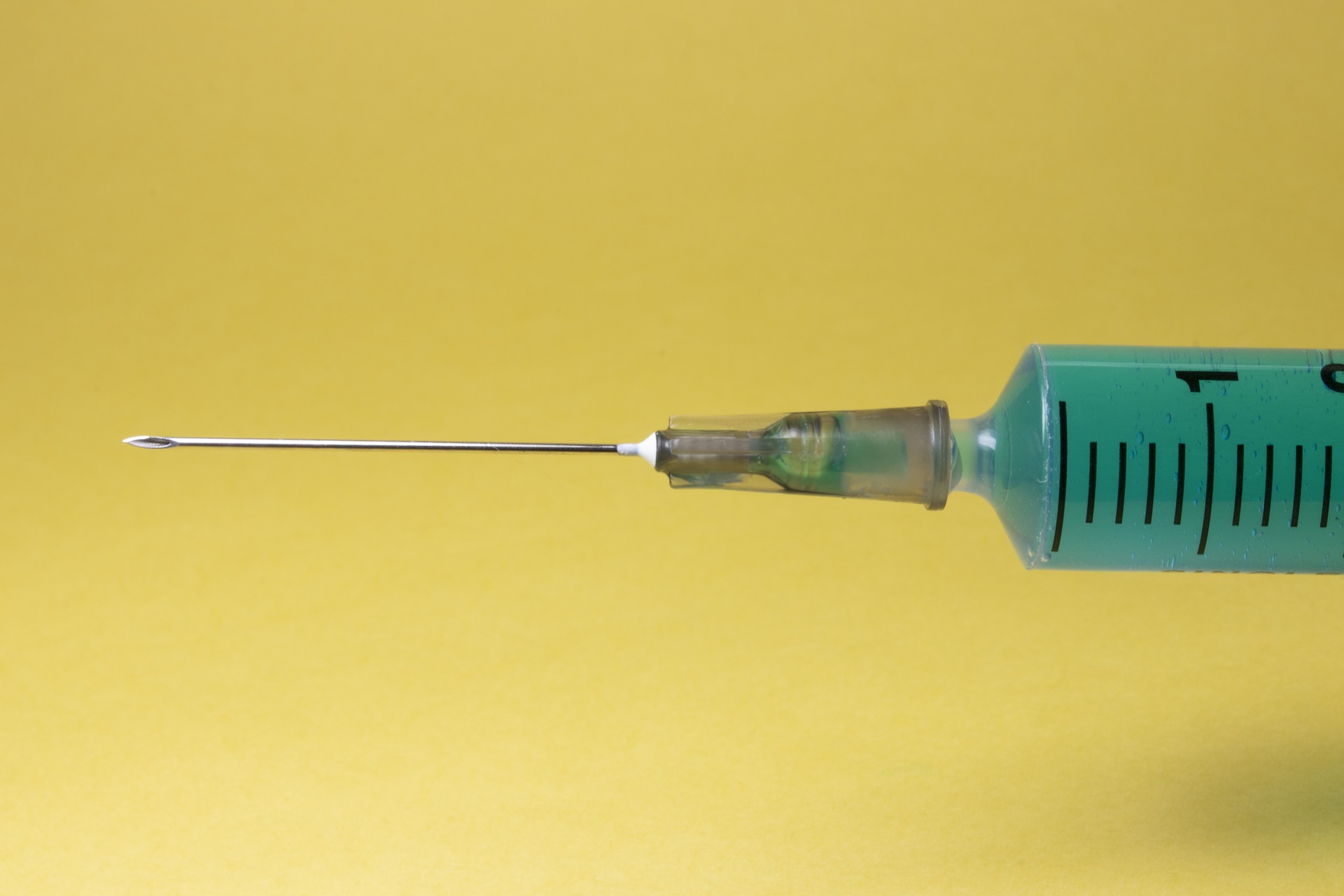 在多種面向的考量下，使得癌症的化療藥物時常採用針劑的模式。（圖／Pixabay）