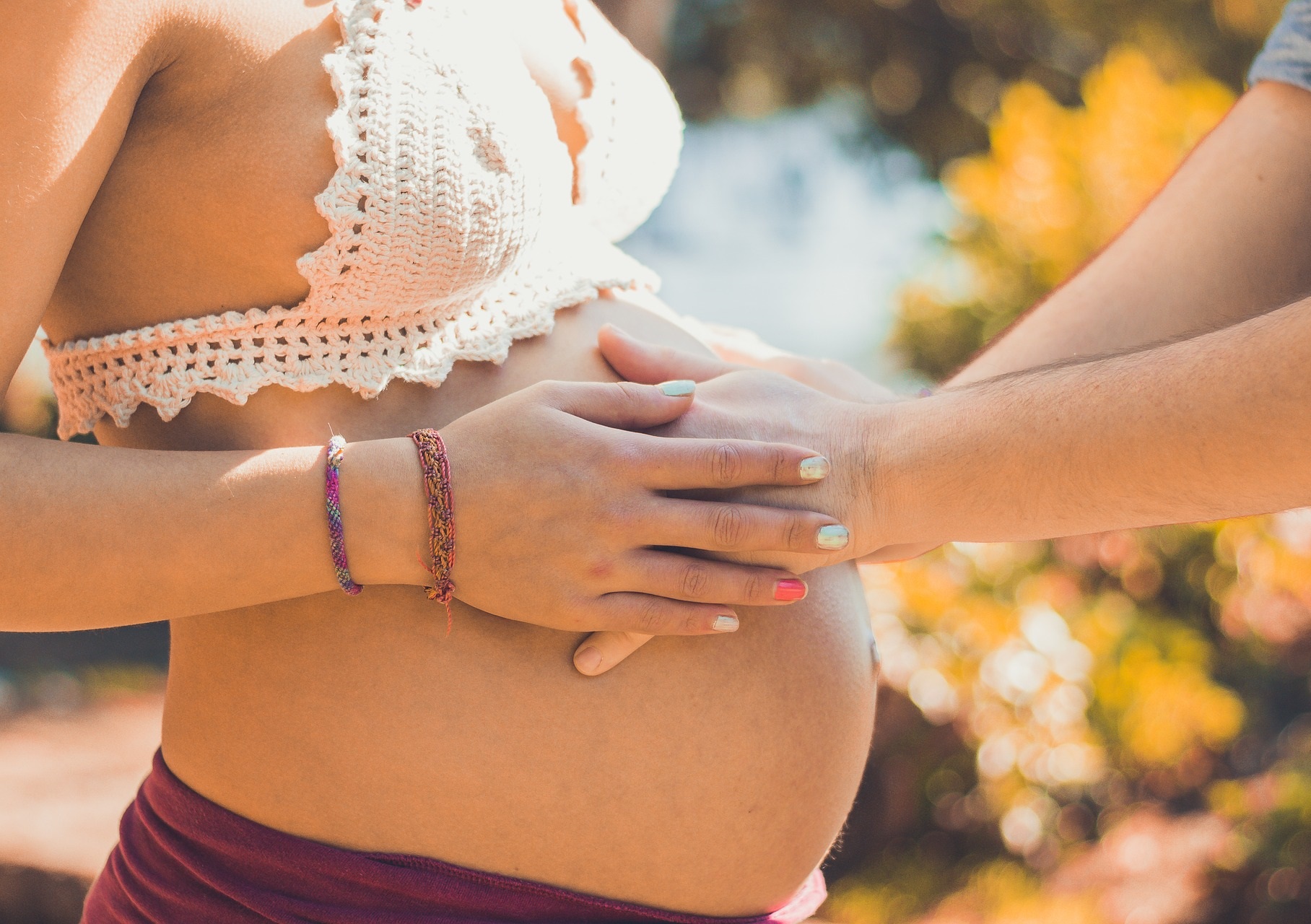 肚子裡的寶寶有沒有罹患唐氏症？以往幾乎都是以羊膜穿刺來檢測。（圖／Pixabay）